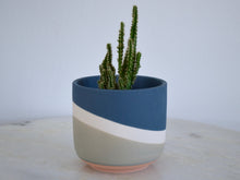 Load image into Gallery viewer, Navy Gravy Planter